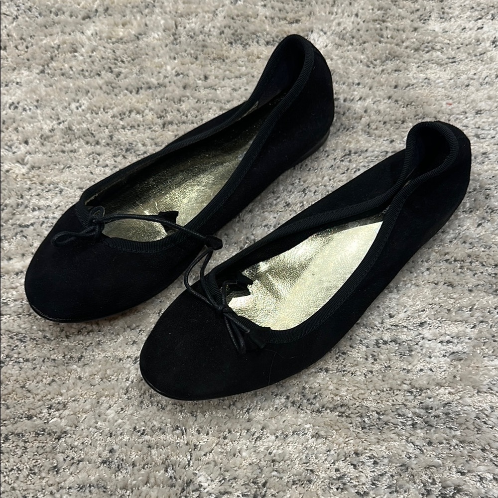 Elegant Black Ballet Flats